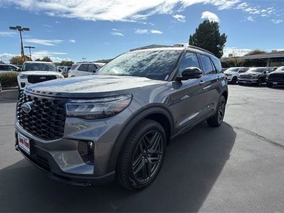 New 2025 Ford Explorer ST-Line