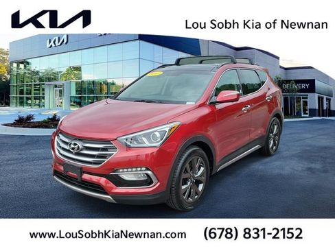 Used 2017 Hyundai Santa Fe Sport FWD image 1