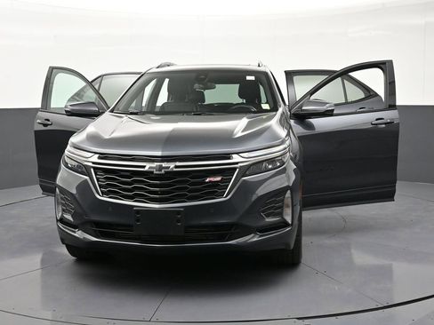 Used 2023 Chevrolet Equinox RS w/ RS Leather Package AWD/4WD image 38