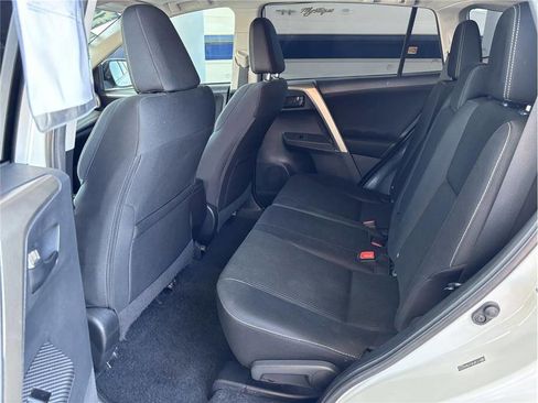 Used 2013 Toyota RAV4 XLE image 12