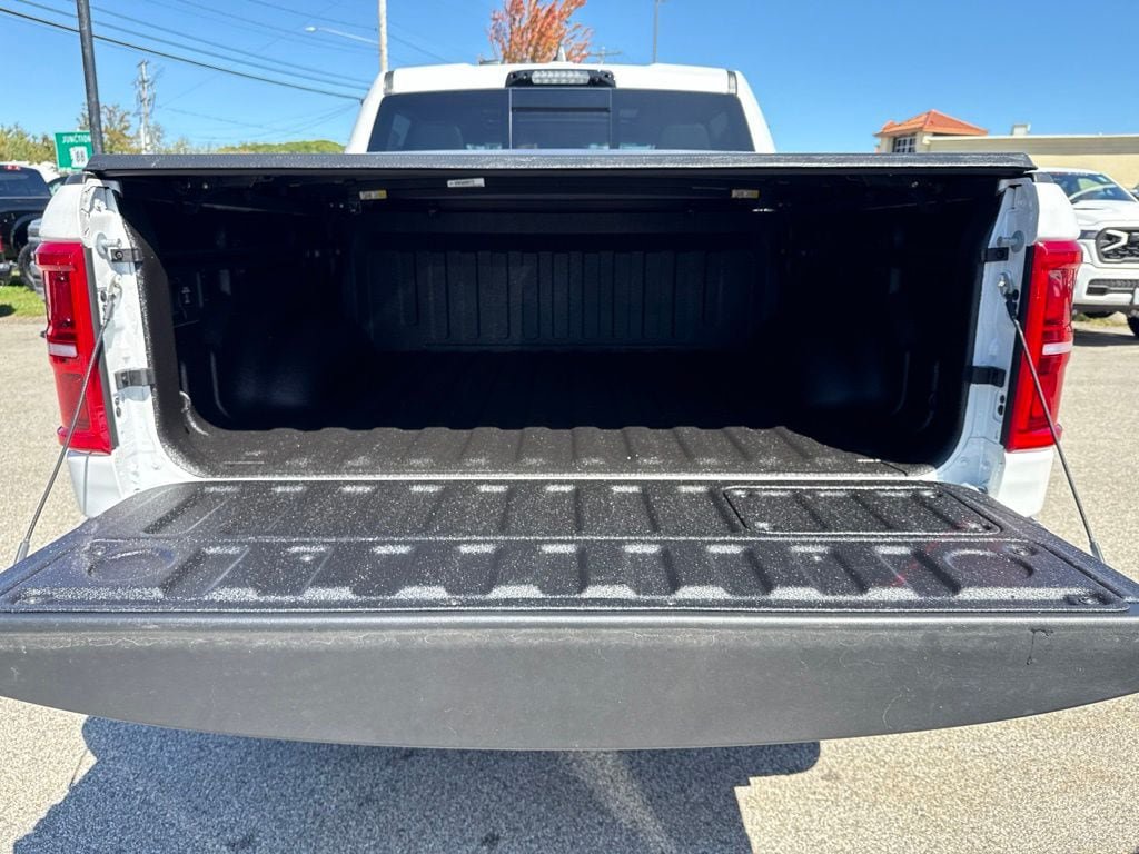New 2027 RAM 1500 Limited AWD/4WD image 25