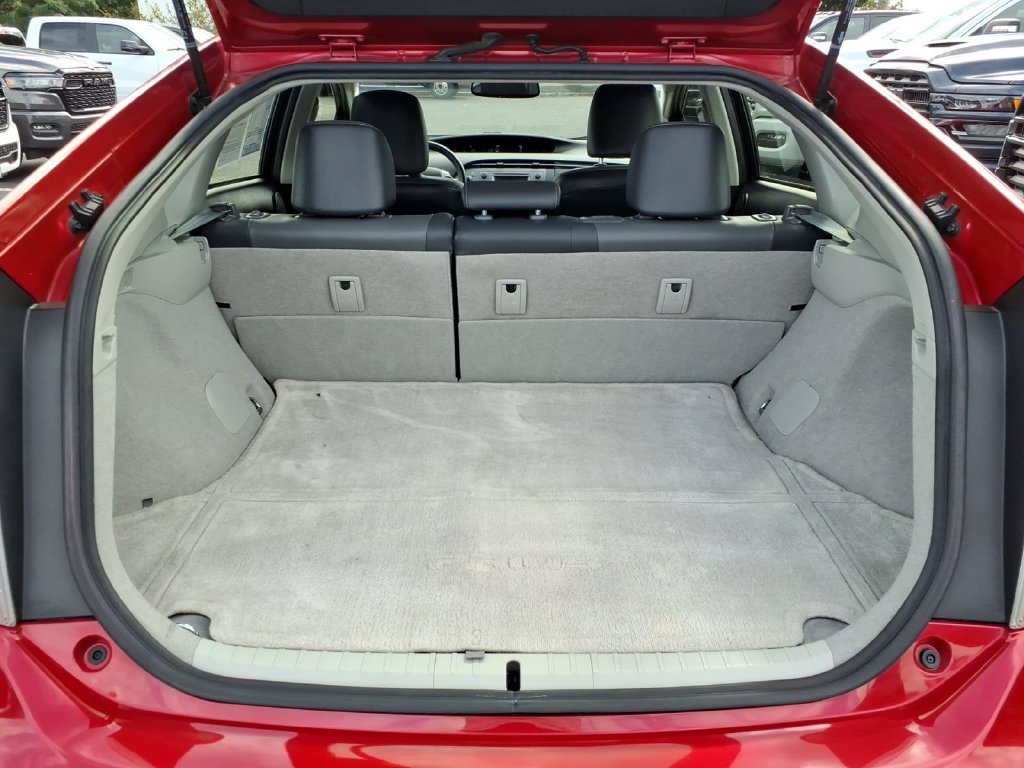 Used 2014 Toyota Prius Four FWD image 15
