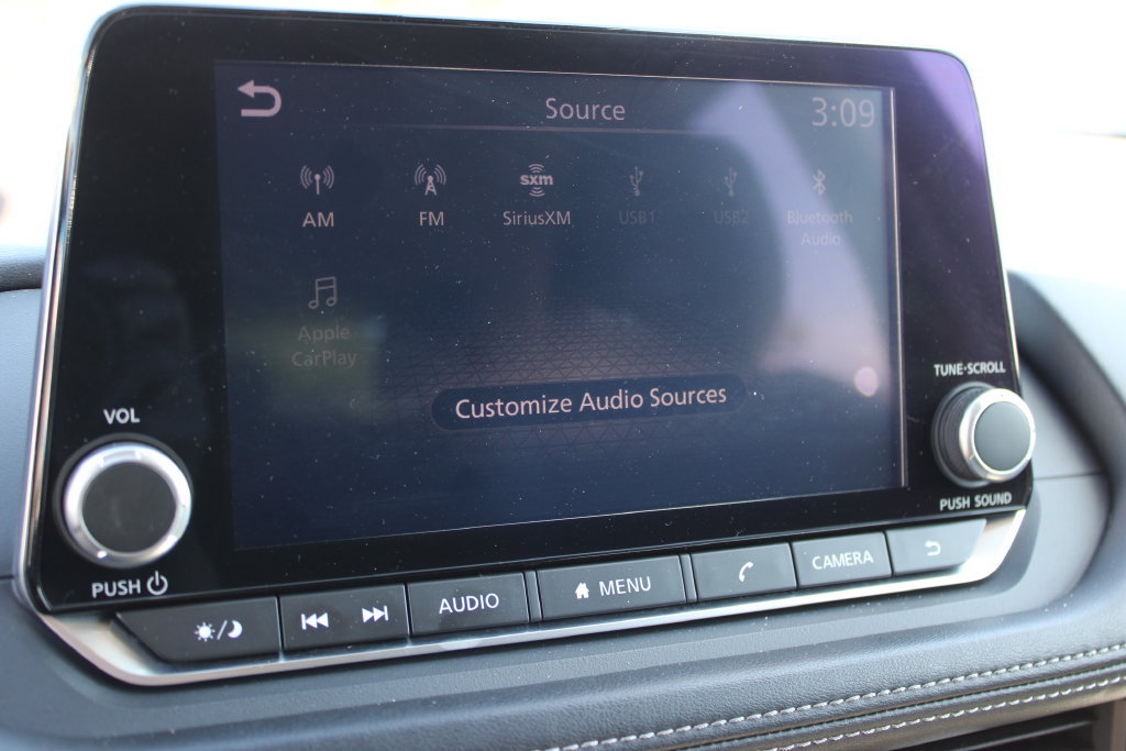 Used 2023 Nissan Rogue SV AWD/4WD image 22