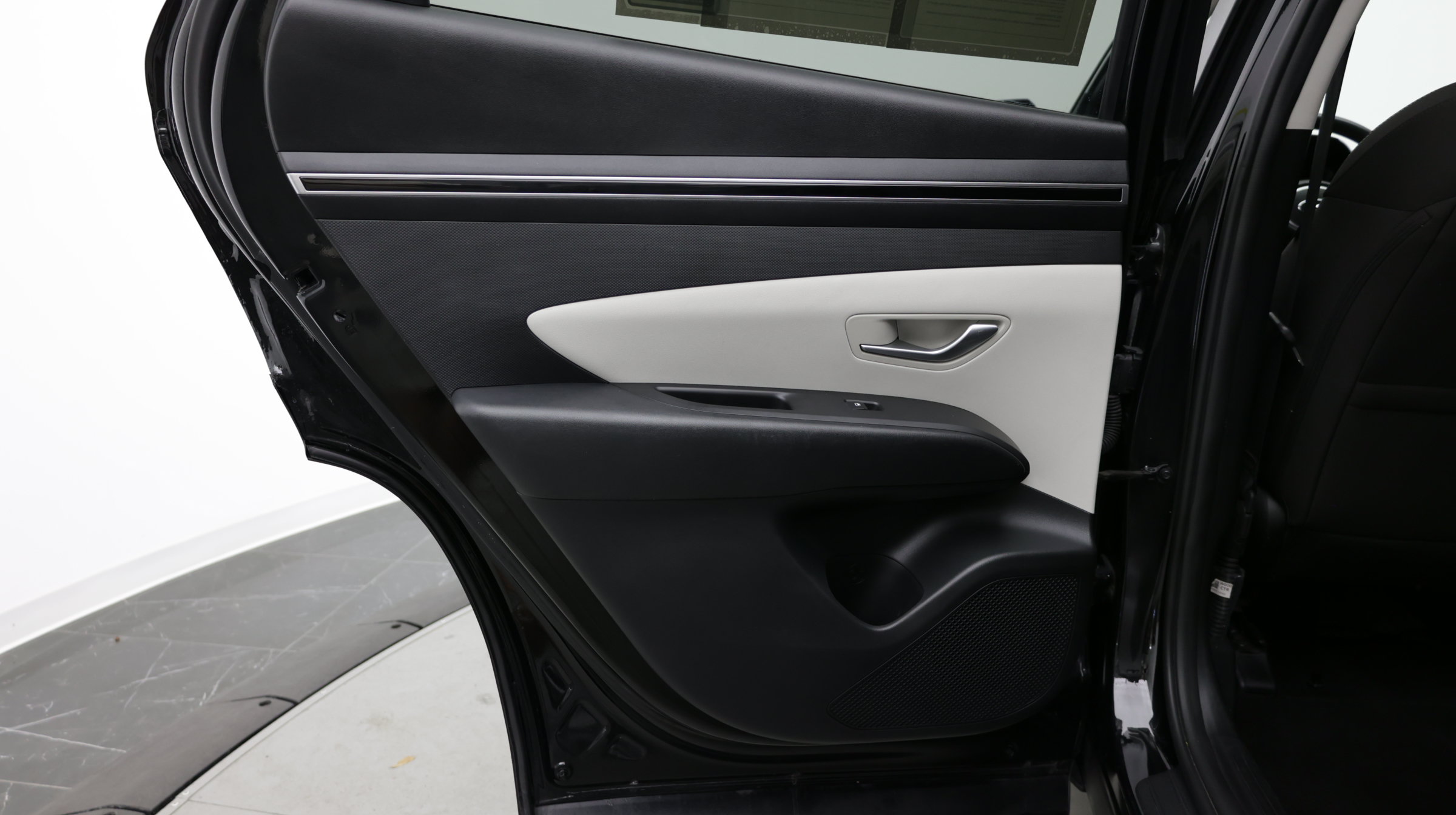 Used 2022 Hyundai Tucson SE FWD image 24