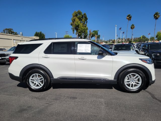 Used 2026 Ford Explorer Active w/ Active Comfort Package RWD image 30