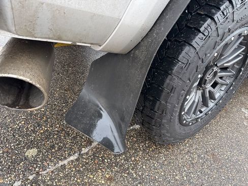 Used 2017 RAM 3500 Laramie Longhorn image 5