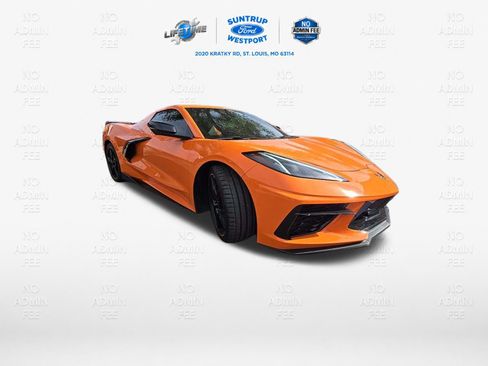 Used 2024 Chevrolet Corvette Stingray Convertible w/ Z51 Performance Package RWD image 2