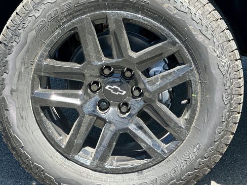 New 2026 Chevrolet Silverado 1500 LT Trail Boss w/ LT Trail Boss Premium Package AWD/4WD image 34