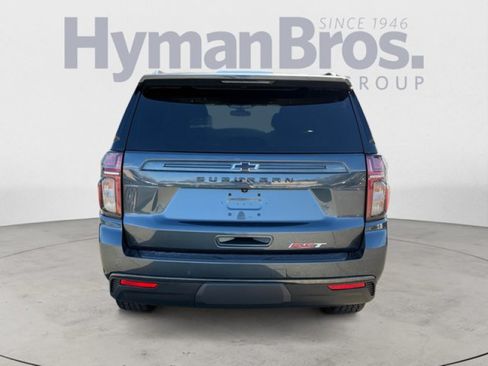 Used 2021 Chevrolet Suburban RST AWD/4WD image 4