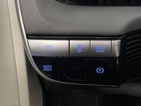 Certified 2022 Hyundai Ioniq 5 Limited AWD/4WD image 30