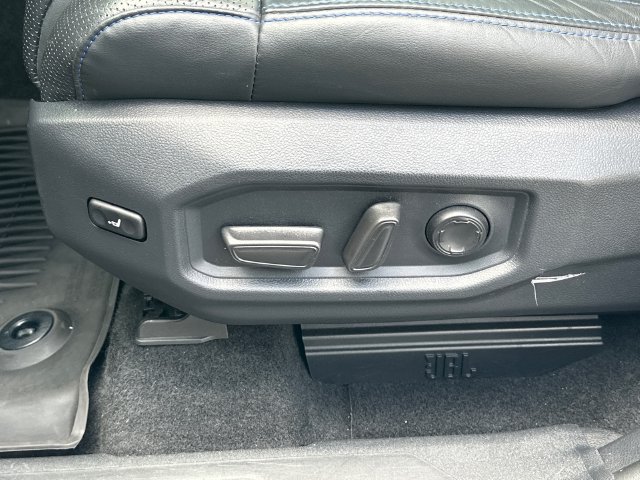Used 2023 Toyota Tundra Platinum AWD/4WD image 18