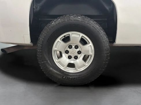 Used 2011 Chevrolet Silverado 1500 LT w/ All-Star Edition AWD/4WD image 23