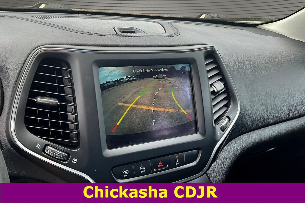 Used 2023 Jeep Cherokee Altitude Lux AWD/4WD image 14