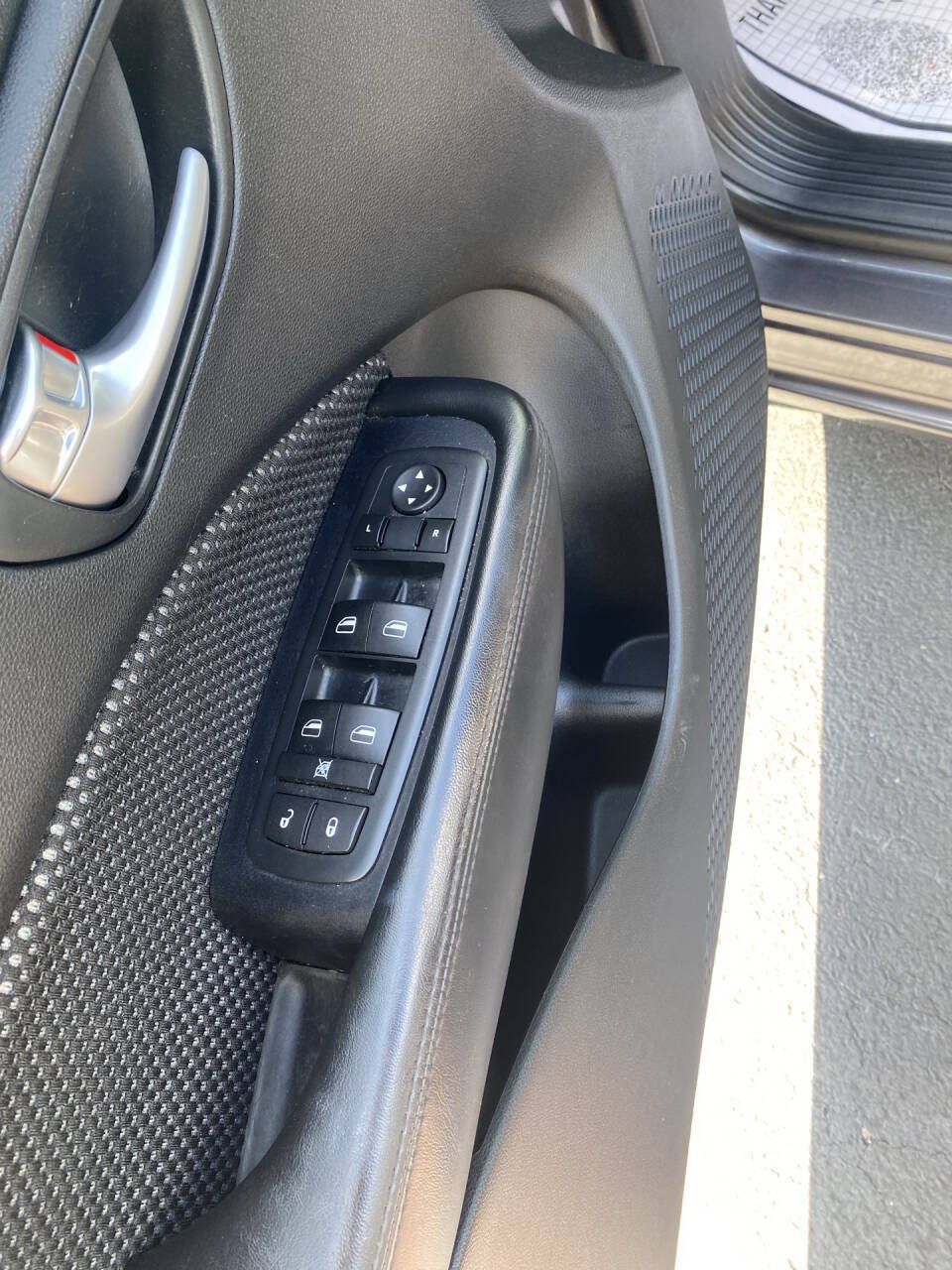 Used 2016 Dodge Dart SXT FWD image 8
