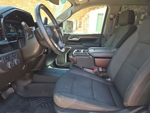 Certified 2024 Chevrolet Silverado 2500 LT image 7