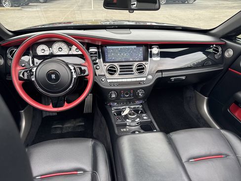 Used 2018 Rolls-Royce Dawn image 56