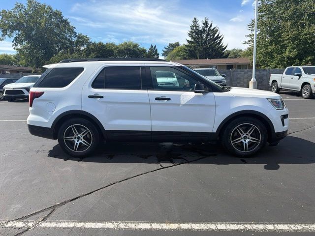 Used 2018 Ford Explorer Sport w/ Equipment Group 401A AWD/4WD image 5