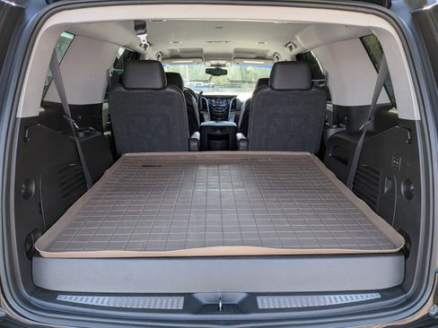 Used 2019 Cadillac Escalade 2WD image 18