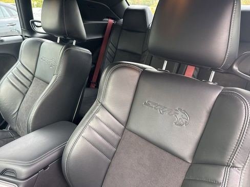 Used 2023 Dodge Challenger SRT Hellcat image 9