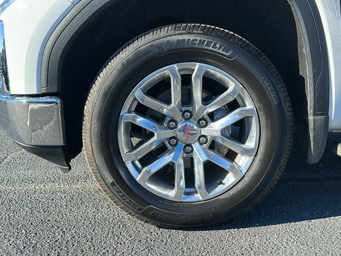 Certified 2021 GMC Sierra 1500 SLT w/ X31 Off-Road Package image 14