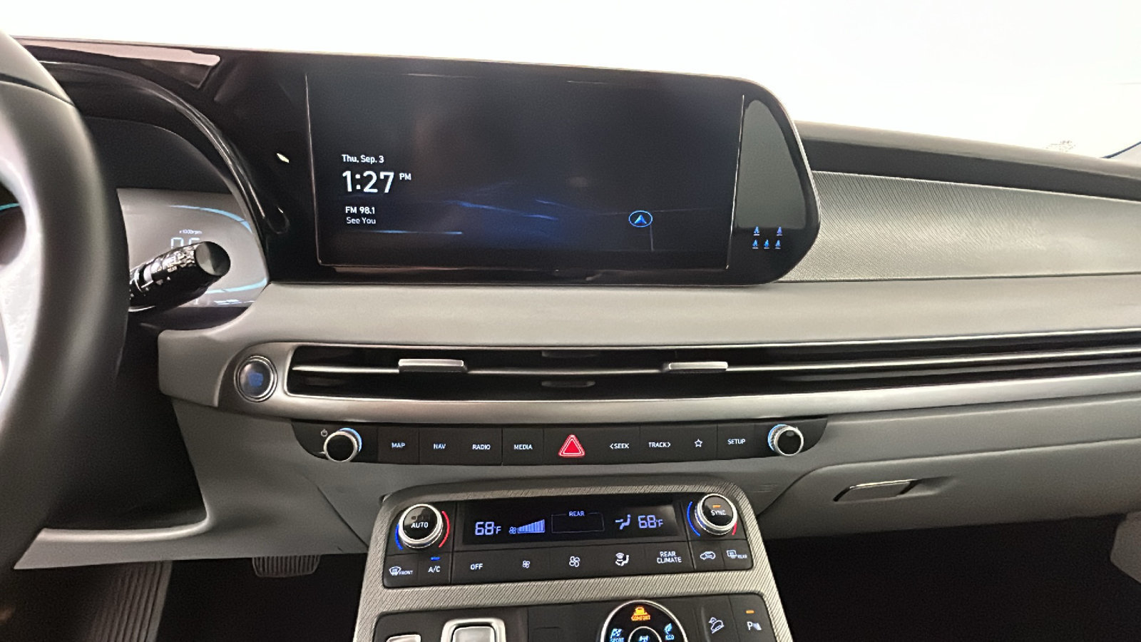 Used 2025 Hyundai Palisade SEL AWD/4WD image 26