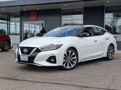 Certified 2023 Nissan Maxima Platinum w/ Sport Mat Group FWD image 1