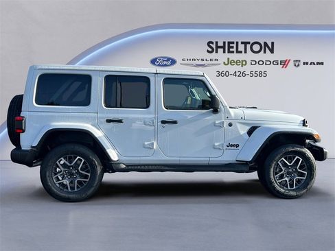 New 2026 Jeep Wrangler Sahara image 6