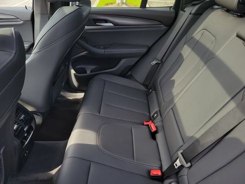 Used 2024 BMW X3 sDrive30i w/ M Sport Package RWD image 26