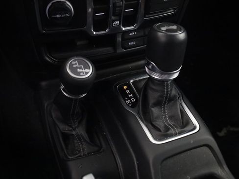 Used 2024 Jeep Wrangler Sahara w/ Dual Top Group image 18