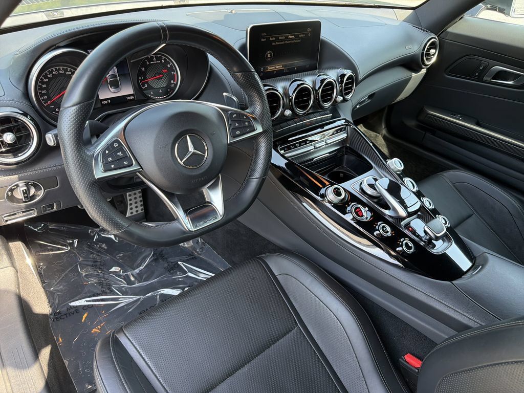 Used 2018 Mercedes-Benz AMG GT Roadster image 20