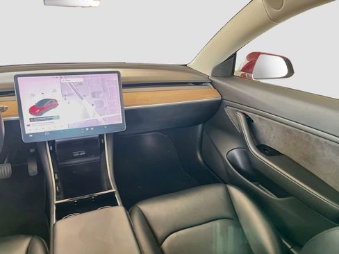 Used 2018 Tesla Model 3 Mid Range RWD image 23