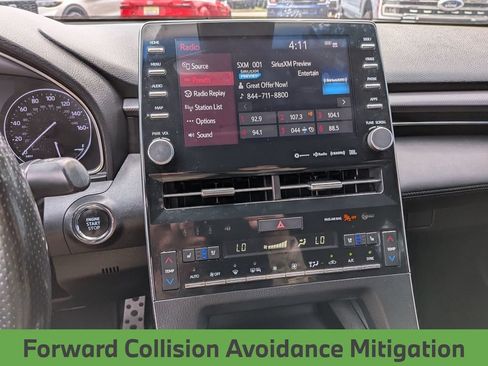 Used 2019 Toyota Avalon Touring w/ Advanced Safety Package FWD image 22