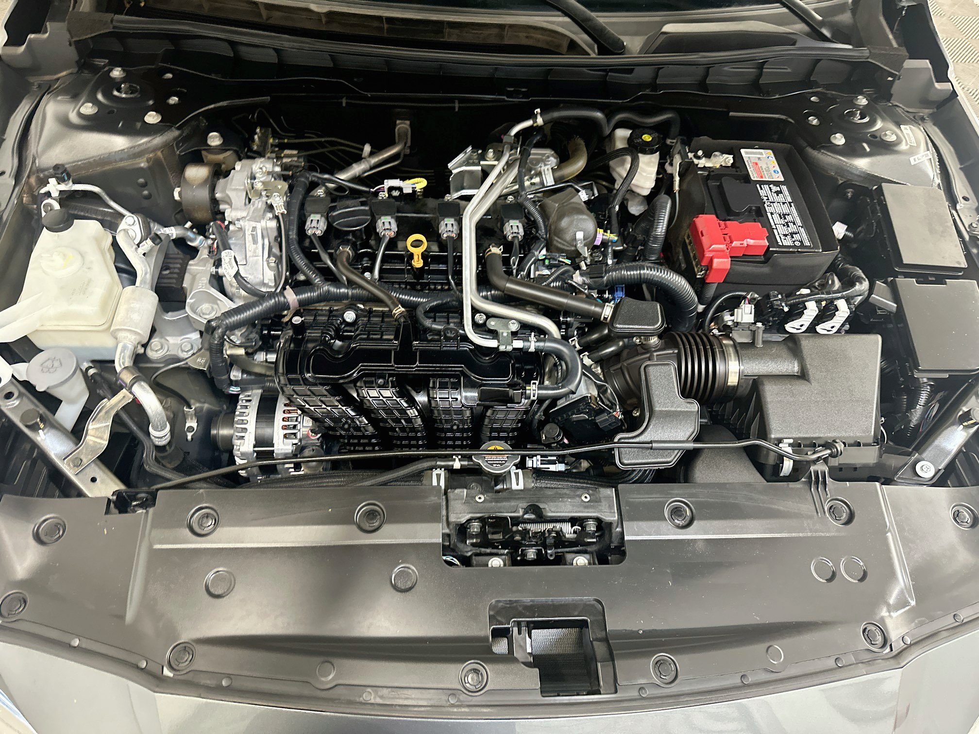 Used 2025 Nissan Altima 2.5 SV FWD image 33