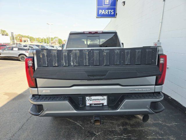 Used 2024 GMC Sierra 2500 Denali w/ Denali Reserve Package AWD/4WD image 12