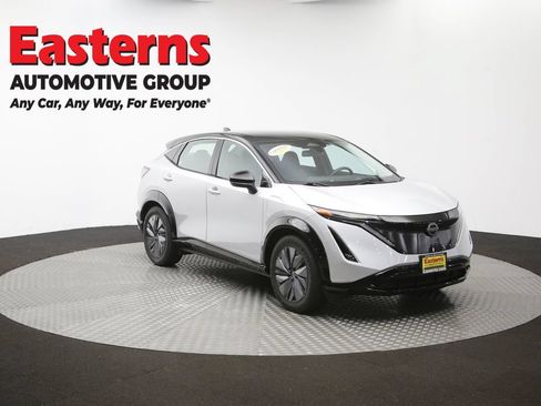 Used 2023 Nissan Ariya FWD image 34