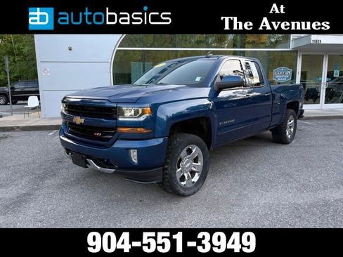 Used 2018 Chevrolet Silverado 1500 LT w/ All Star Edition AWD/4WD image 1
