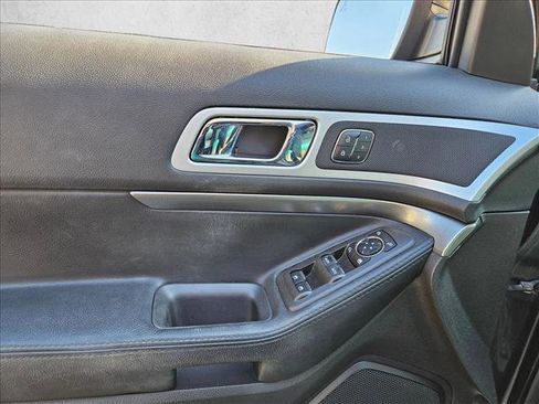 Used 2015 Ford Explorer Sport w/ Equipment Group 401A image 8