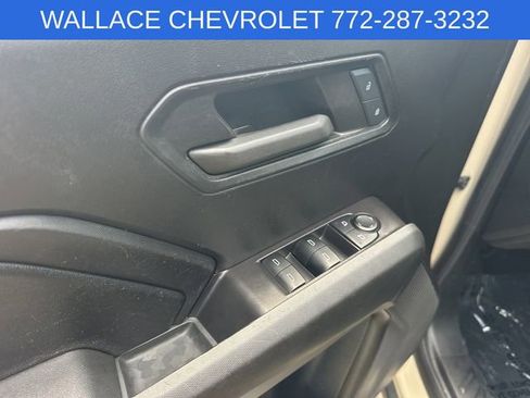 Used 2024 Chevrolet Colorado W/T RWD image 14