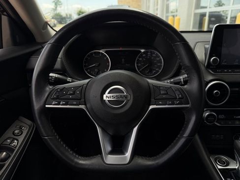 Used 2020 Nissan Sentra SV FWD image 13