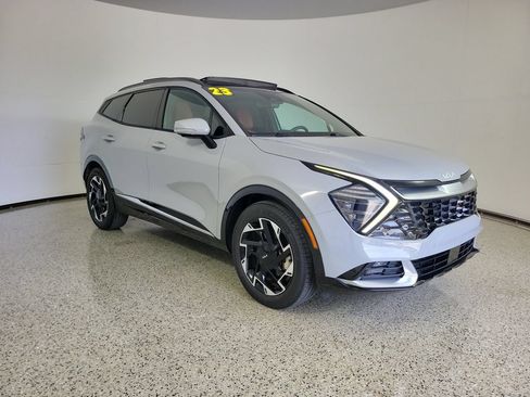 Used 2023 Kia Sportage SX FWD image 1