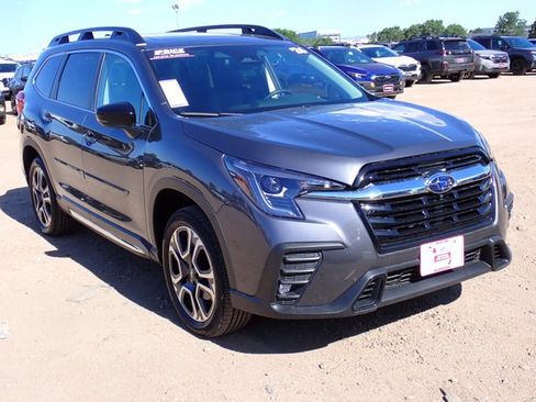 Used 2026 Subaru Ascent Limited AWD/4WD image 6