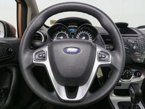Used 2017 Ford Fiesta SE FWD image 23