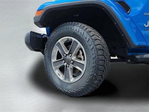 Used 2022 Jeep Wrangler Unlimited Sahara w/ Safety Group image 33