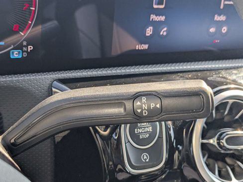 Used 2025 Mercedes-Benz CLA 250 image 30