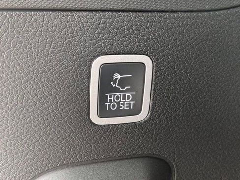 New 2026 Jeep Grand Wagoneer 2WD image 12