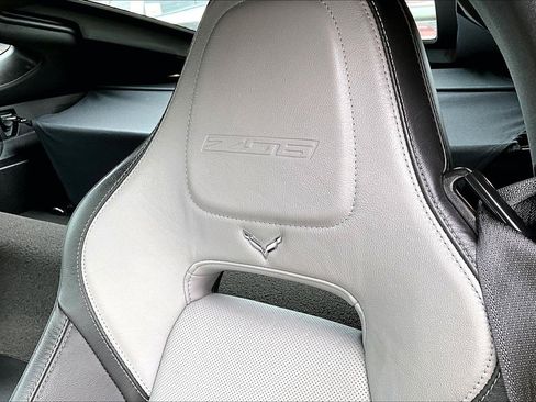 Used 2019 Chevrolet Corvette Z06 RWD image 38