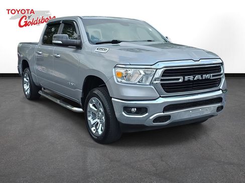 Used 2019 RAM 1500 Big Horn AWD/4WD image 3