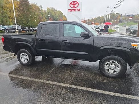Used 2023 Toyota Tacoma SR image 2