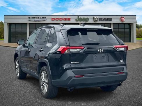 Used 2024 Toyota RAV4 XLE Premium w/ Weather Package AWD/4WD image 5
