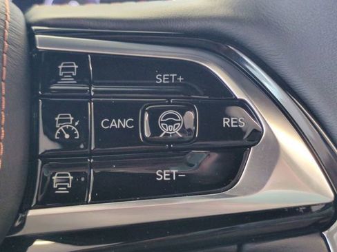 New 2026 Jeep Grand Cherokee L Summit AWD/4WD image 27